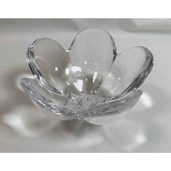 Orrefors Sweden Pomona petal-shaped crystal bowl, Lars Hellsten 6” - Picture 4 of 6